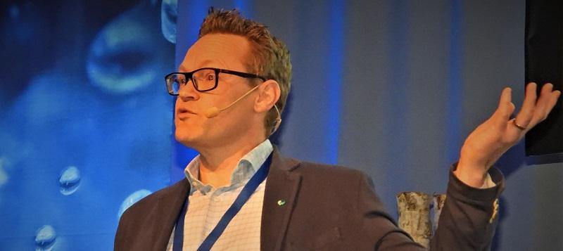 Leder for det interkommunale selskapet NSVA i Skåne, Ulf Thysell, mente svensk vannbransje nå må gå inn i en konstruktiv dialog om veien videre. Han var tydelig på at det er helt nødvendig å organisere seg i større enheter.