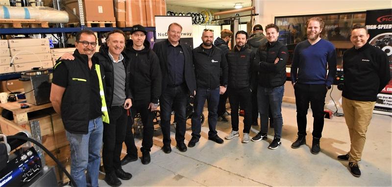 Leverandører på rekke og rad som alle ser et stort potensial i det norske markedet. Daglig leder PipelineVision, Majid Zokaie. Foto: Odd Borgestrand