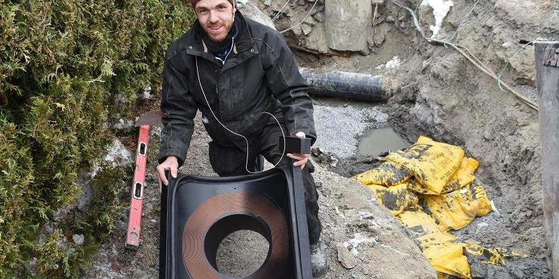 For å få et best mulig sveiseresultat har tyske Friatec åpne varmetråder for rask varmeoverføring mellom rør og sadel, forklarer Anders Tragethon i Hallingplast AS.