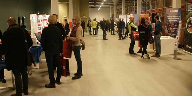 Ett par hundra besökare kom till SVOA:s mässa den 8 mars, som hade temat 