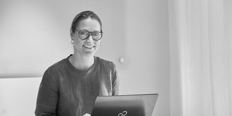 Pauline Carlborg är ny svensk representant i SSTT redaktion.