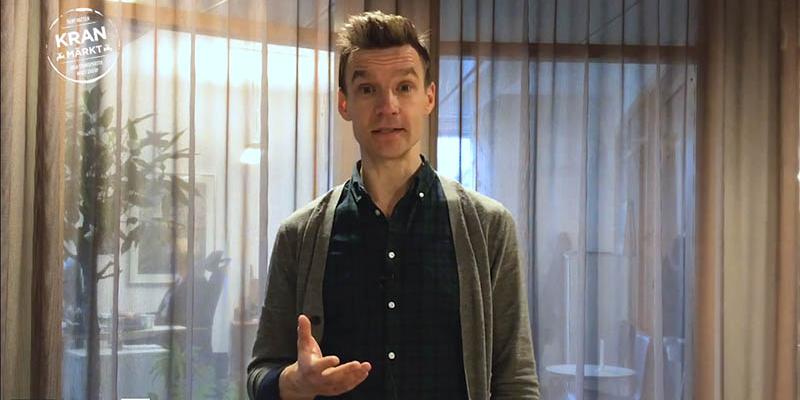 Svenskt Vattens nye VD, Pär Dalhielm, uppmuntrar ledningsägare att komma till SSTT:s NoDig-konferens. Foto från video.