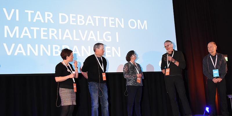 Kan kravene til levetid være et hinder for innovasjon i rørbransjen? Spørsmålet ble stilt under Hallingtreff da materialvalg ble debattert ut fra erfaring fra fire kommuner rundt om i landet.
