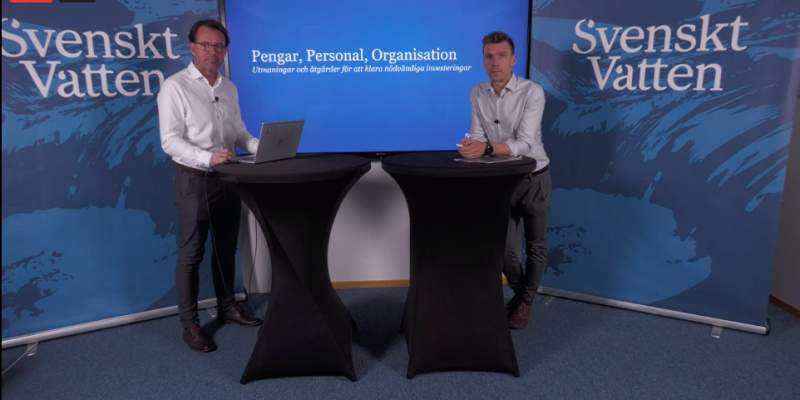 Mikael Larsson och Pär Dalhielm informerade om investeringsrapporten.