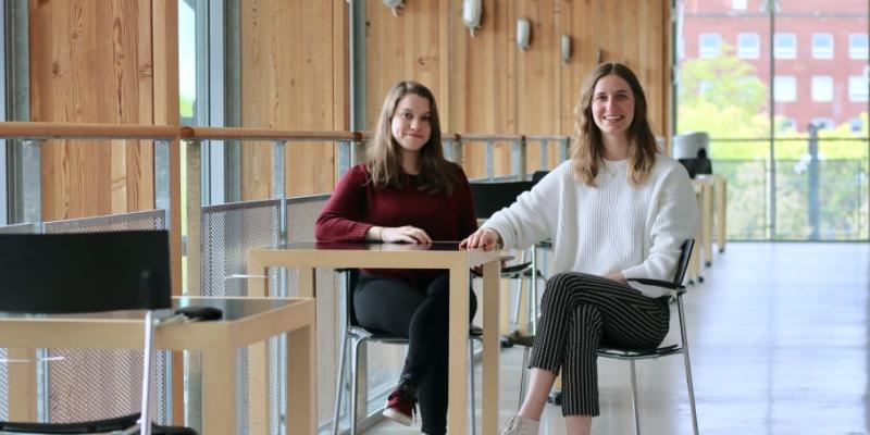 Elisabeth Langer och Lisa Laugs har som exeamensarbete på Ingvar Kamprads Design Center tagit fram en lösning för att skörda regnvatten för hyresgäster i bostadsområden