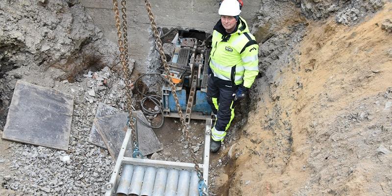 Prosjektleder Glenn Wiik har lang fartstid i anleggsbransjen, og mener det er viktig å bli med på det grønne skiftet også når det gjelder utblokking, boring eller andre NoDig-metoder.
