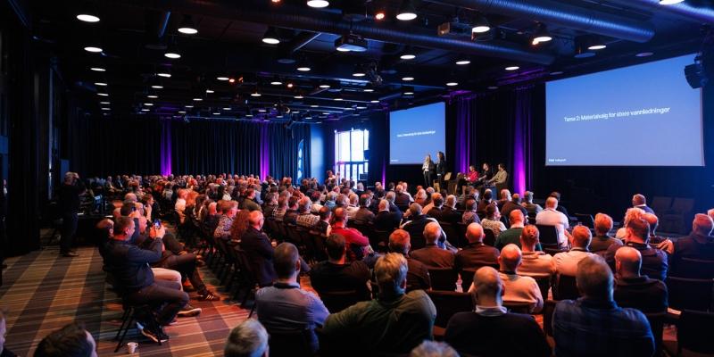 Halllingtreff 2024 samlet fullt hus. Foto: Jørn Søderholm.