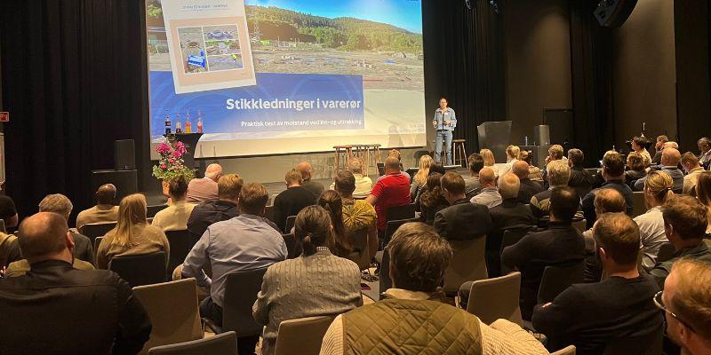 Illustrasjonsbilde fra SSTTs NoDig-konferanse i Drammen november 2023. I august blir det felleskjonferanse med RIN, med alle synergieffektene det gir deltakerne. Meld deg på før 11. april for å sikre deg early bird pris!