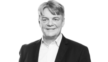 Thomas Månsson valdes till hedersledamot i SSTT i samband med årsmötet.