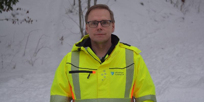 Stefan Lehn-Hermandsen er avdelingsleder for avdeling prosjekt på Miljøteknikk i Lillestrøm kommune. Han er også medlem av den norske arbeidsgruppa i SSTT.